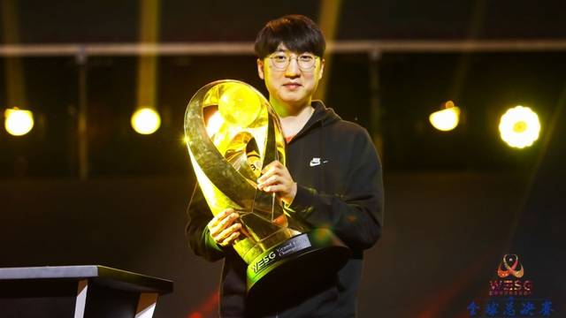 至关重要的 至关重要的