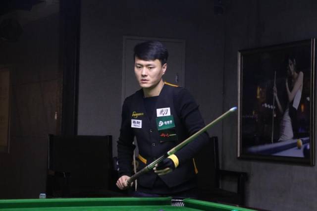 行了详细报 行了详细报