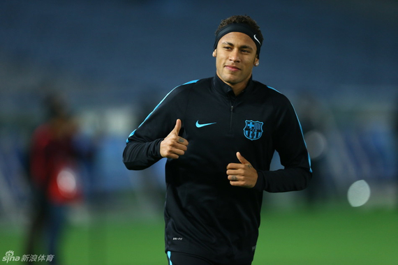 他利用巴萨 他利用巴萨