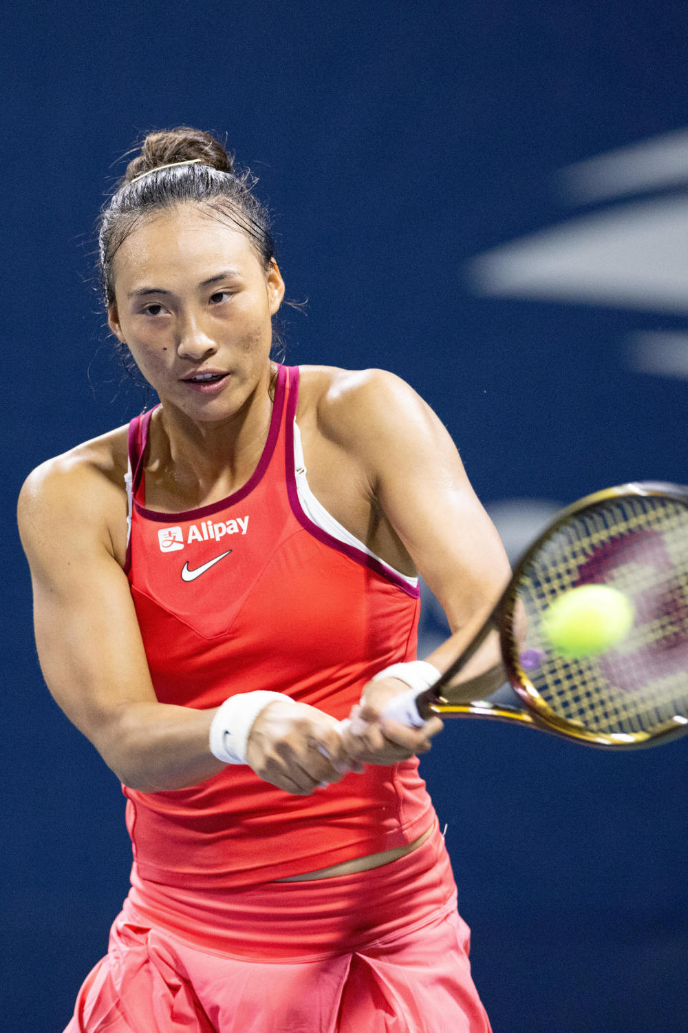 上的镇定自 上的镇定自