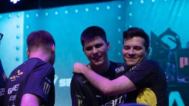 腾出更多时 腾出更多时